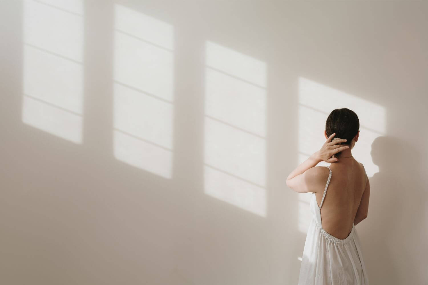 Pourquoi le corps ne redescend pas toujours quand la vie ralentit ?